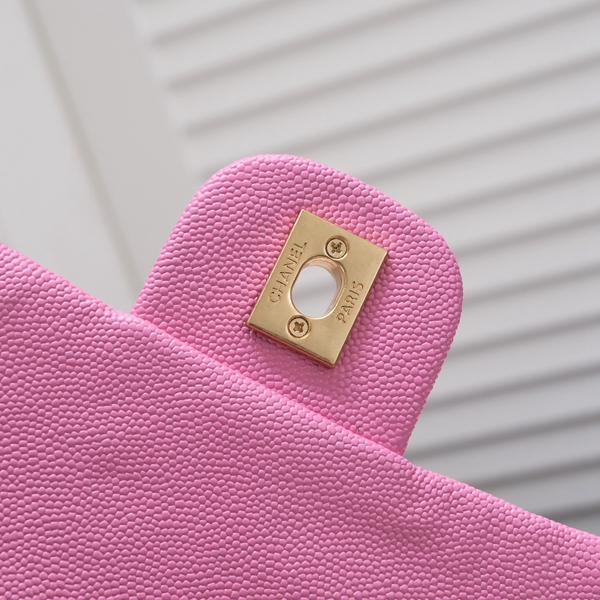 シャネルバッグ角部分ディテール